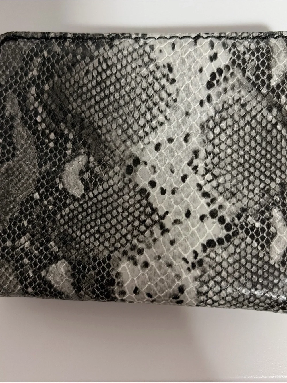 Fossil Snake-Print Card Holder in Black and Gray
